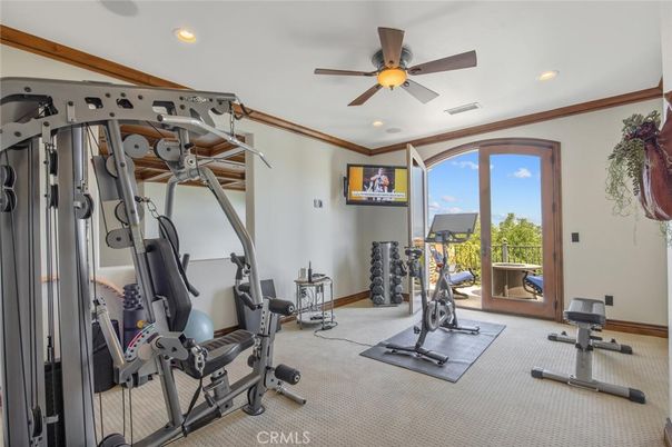 Fitness Equipment, Interior, Recessed Lighting