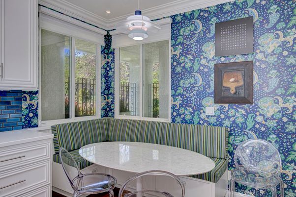 Dining room, Interior, Pendant Lights, Recessed Lighting