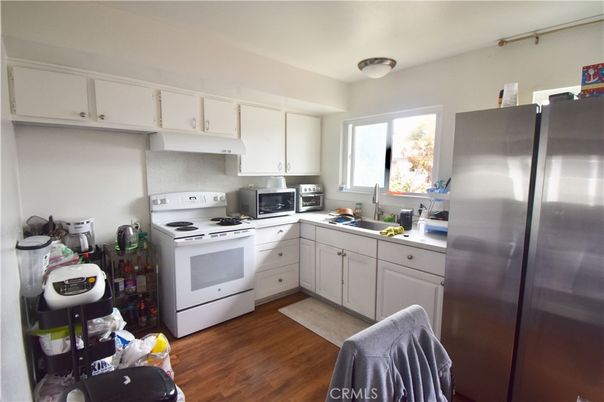 Interior, Kitchen, Stainless Steel Appliances, Wood Texture Flooring