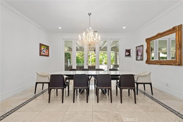 Chandelier, Dining room, Interior, Recessed Lighting