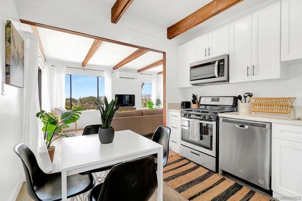 Dining room, Interior, Kitchen, Stainless Steel Appliances, Wooden Beams