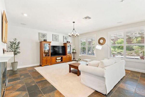 Chandelier, Fireplace, Interior, Living room, Recessed Lighting