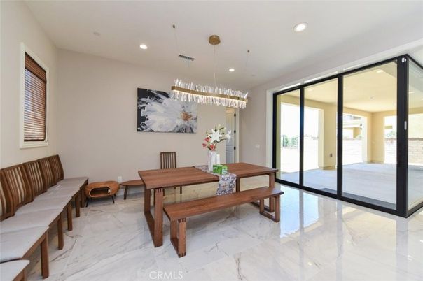 Chandelier, Dining room, Interior, Marble, Recessed Lighting