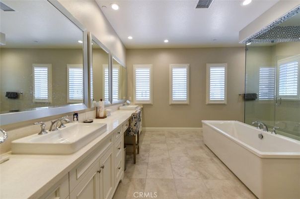 Bathroom, Dual Sink Vanities, Free Standing Baths, Interior, Recessed Lighting