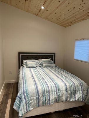 Bedroom, Interior, Recessed Lighting, Wooden Ceilings, Wood Texture Flooring