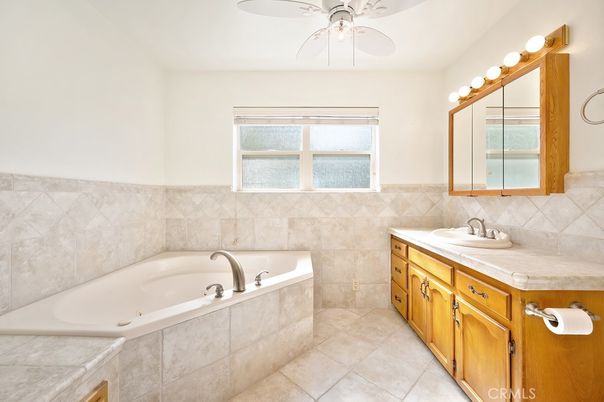 Bathroom, Dual Sink Vanities, Interior, Tile Countertops
