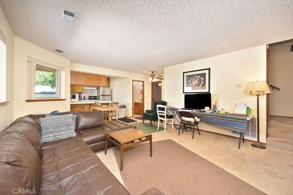 Interior, Kitchen, Living room, Stainless Steel Appliances