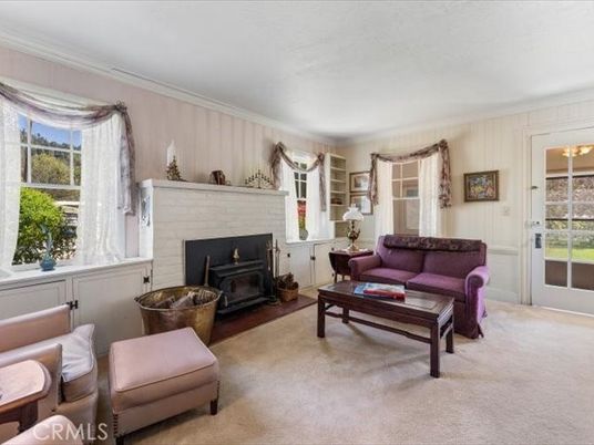 Fireplace, Interior, Living room