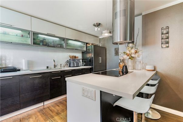 Interior, Kitchen, Pendant Lights, Wood Texture Flooring