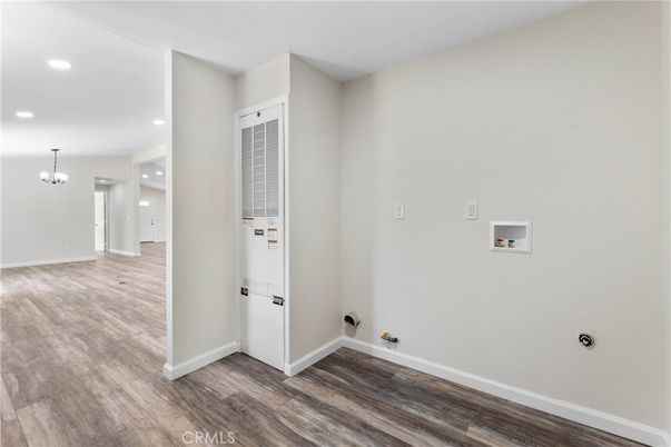 Chandelier, Empty room, Interior, Recessed Lighting, Wood Texture Flooring