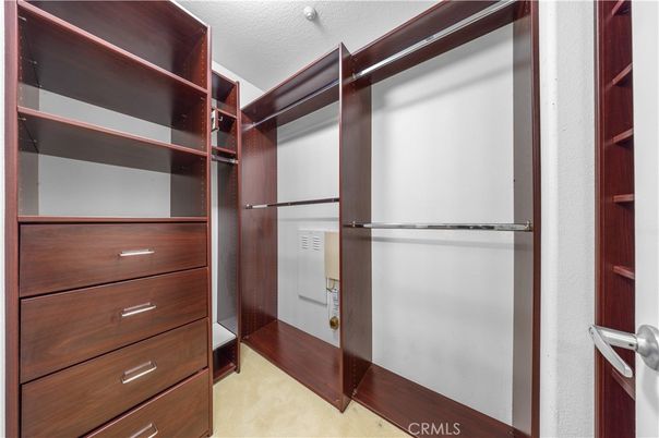 Interior, Walk-in Closets