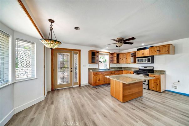 Interior, Kitchen, Pendant Lights, Recessed Lighting, Wood Texture Flooring