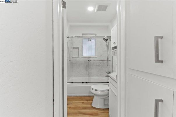 Bathroom, Interior, Recessed Lighting, Wood Texture Flooring