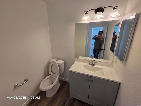 Bathroom, Dual Sink Vanities, Interior, Wood Texture Flooring