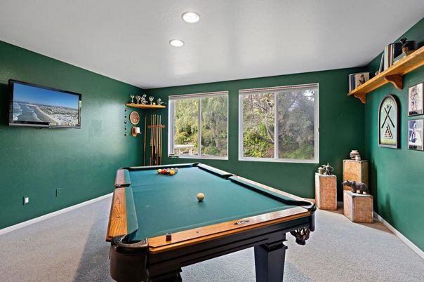 Billiard Table, Game Room, Interior, Recessed Lighting