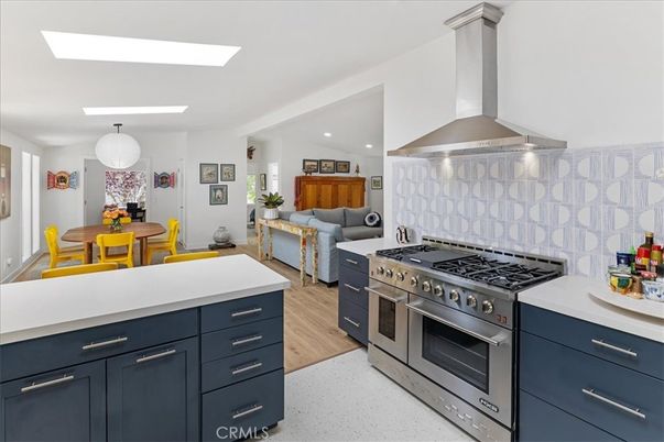 Dining room, Interior, Kitchen, Living room, Pendant Lights, Recessed Lighting, Stainless Steel Appliances, Wood Texture Flooring