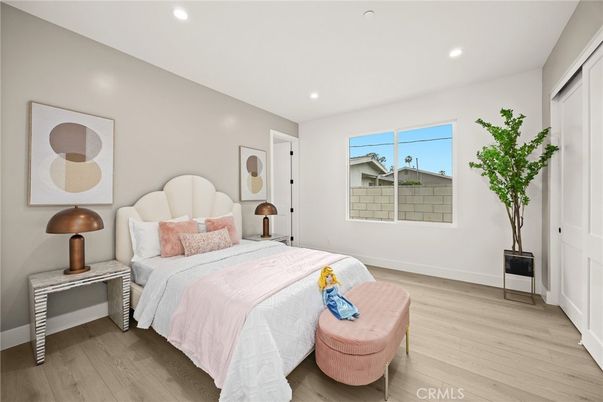 Bedroom, Interior, Recessed Lighting, Wood Texture Flooring