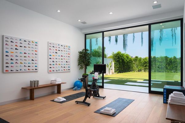 Fitness Equipment, Interior, Recessed Lighting, Wood Texture Flooring