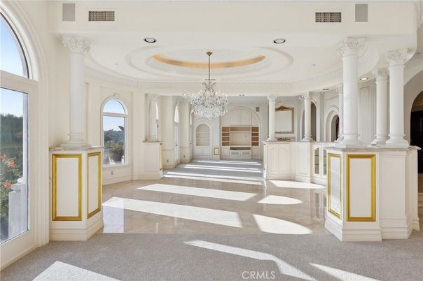 Chandelier, Interior, Recessed Lighting