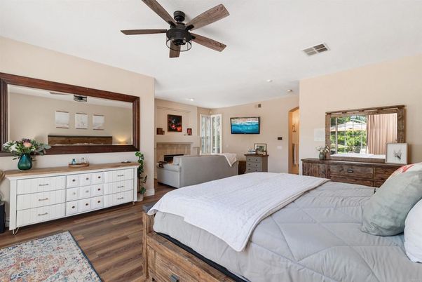 Bedroom, Fireplace, Interior, Recessed Lighting, Wood Texture Flooring