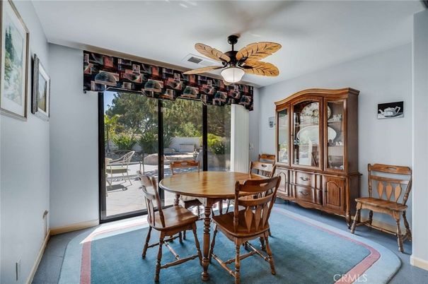 Dining room, Interior