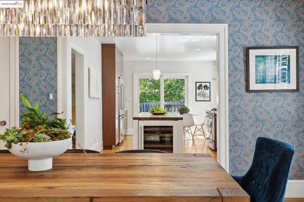 Dining room, Interior, Pendant Lights, Recessed Lighting, Wood Texture Flooring