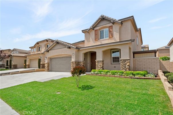 Attached, Backyard, Exterior, Facade, Mediterranean