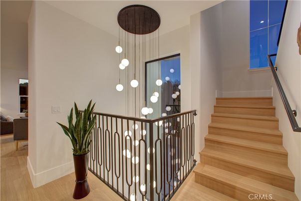 Interior, Pendant Lights, Wood Texture Flooring