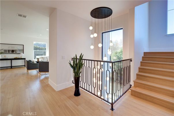 Interior, Pendant Lights, Recessed Lighting, Wood Texture Flooring