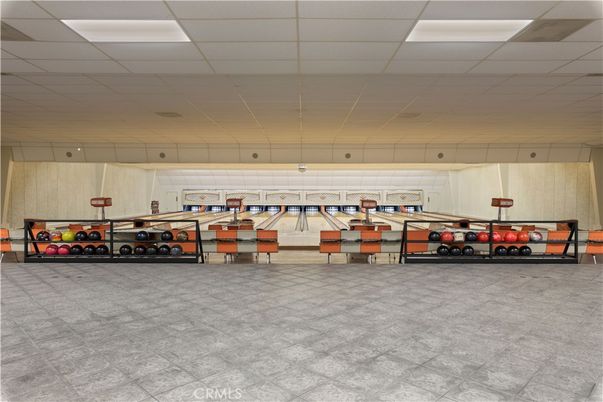 Fitness Equipment, Interior, Recessed Lighting