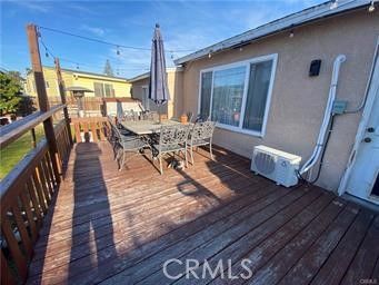 Exterior, Wood Texture Flooring