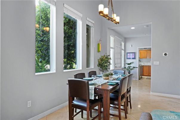 Chandelier, Dining room, Interior, Recessed Lighting