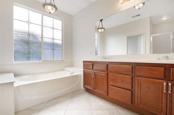 Bathroom, Dual Sink Vanities, Interior, Pendant Lights