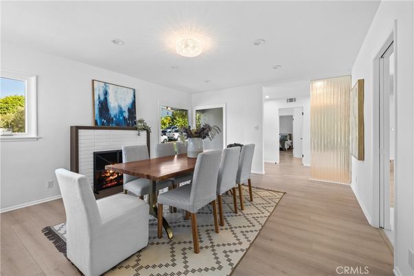 Dining room, Fireplace, Interior, Recessed Lighting, Wood Texture Flooring