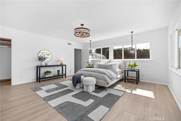 Bedroom, Interior, Pendant Lights, Wood Texture Flooring