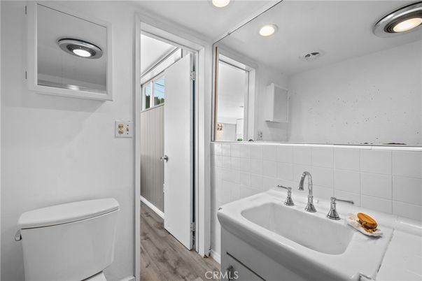 Bathroom, Interior, Recessed Lighting, Wood Texture Flooring
