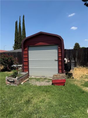 Backyard, Detached Garage, Exterior