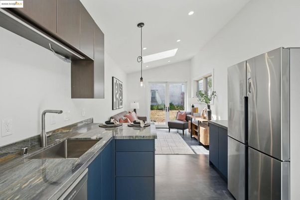Interior, Kitchen, Living room, Pendant Lights, Recessed Lighting, Stainless Steel Appliances, Wood Texture Flooring