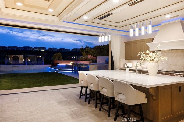Exterior, Pendant Lights