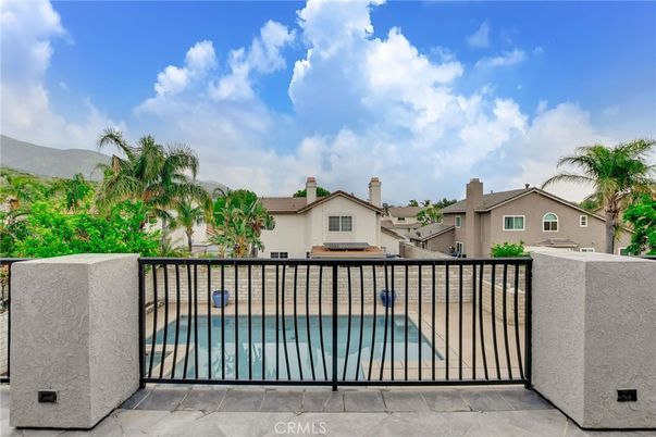 Exterior, Pool, Other