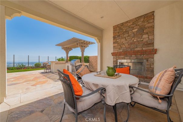 Exterior, Fireplace