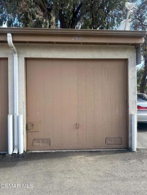 Detached Garage, Exterior