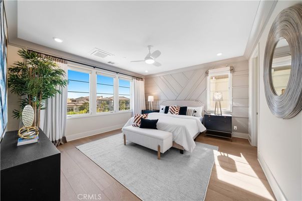 Bedroom, Interior, Recessed Lighting, Wood Texture Flooring