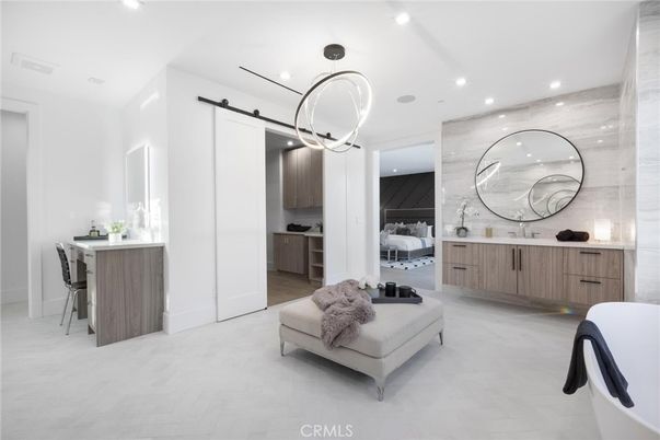 Bedroom, Interior, Pendant Lights, Recessed Lighting