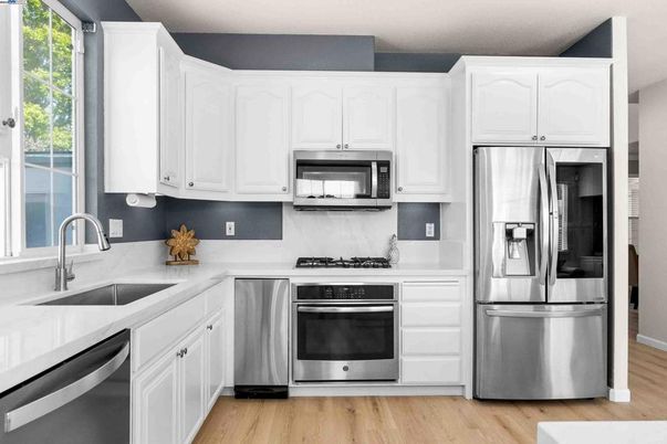 Interior, Kitchen, Stainless Steel Appliances, Wood Texture Flooring