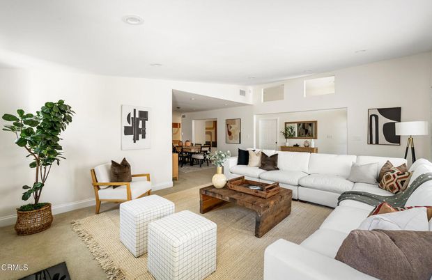 Dining room, Interior, Living room, Recessed Lighting