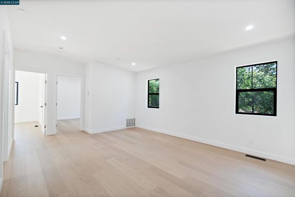 Empty room, Interior, Recessed Lighting, Wood Texture Flooring