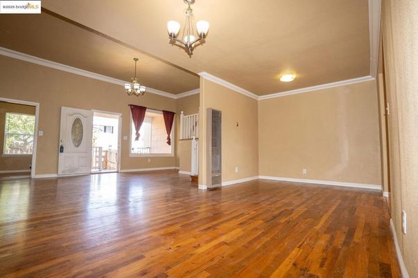 Chandelier, Empty room, Interior, Wood Texture Flooring