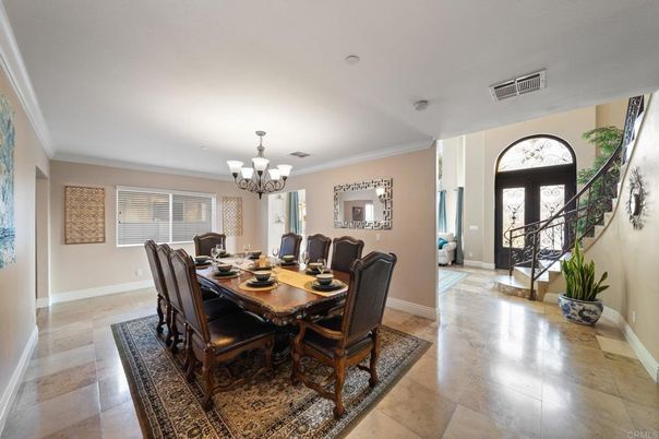 Chandelier, Dining room, Interior