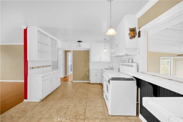 Interior, Kitchen, Pendant Lights